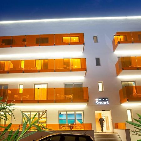Mix Smart Hotel เอลอาเรนัล ภายนอก รูปภาพ